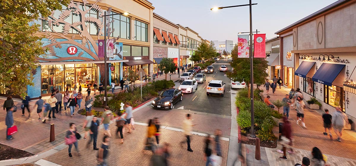 Small businesses on Broadway Plaza in Walnut Creek, CA